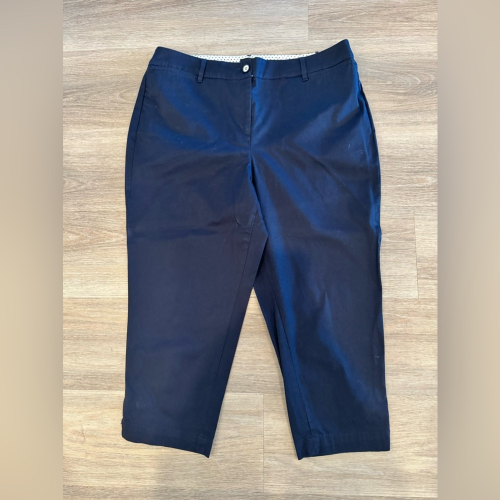 Talbots Perfect Crop Pant Curvy Fit Navy Blue Size 12P - Picture 3 of 10